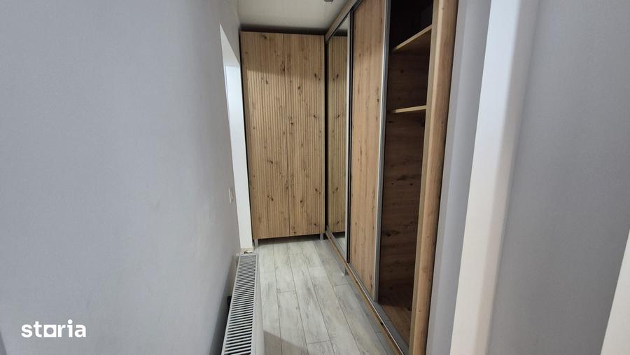 Apartament cu 2 camere decomandat în Micro 16