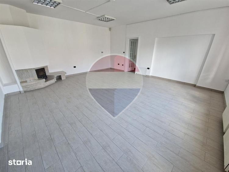 Casă cu Teren 700 Mp în Zorilor