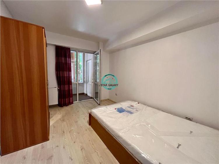 Apartament cu 3 camere decomandat, mobilat în 1848