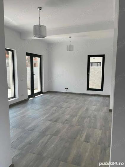 Casă cu 4 camere în Tărtășești