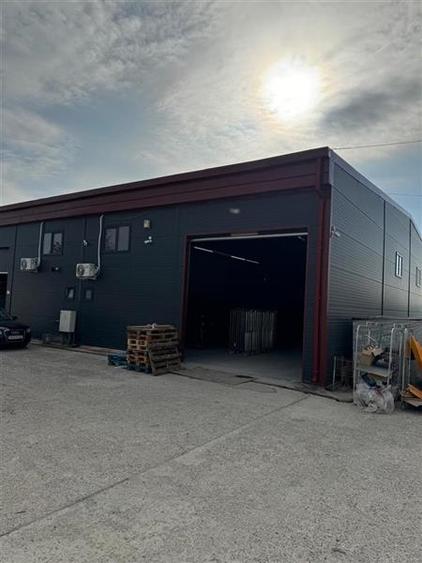 Spațiu industrial, de 300 mp, în Miroslava