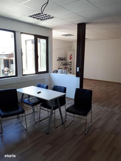 Spațiu comercial, de 65 mp, în Sub Arini