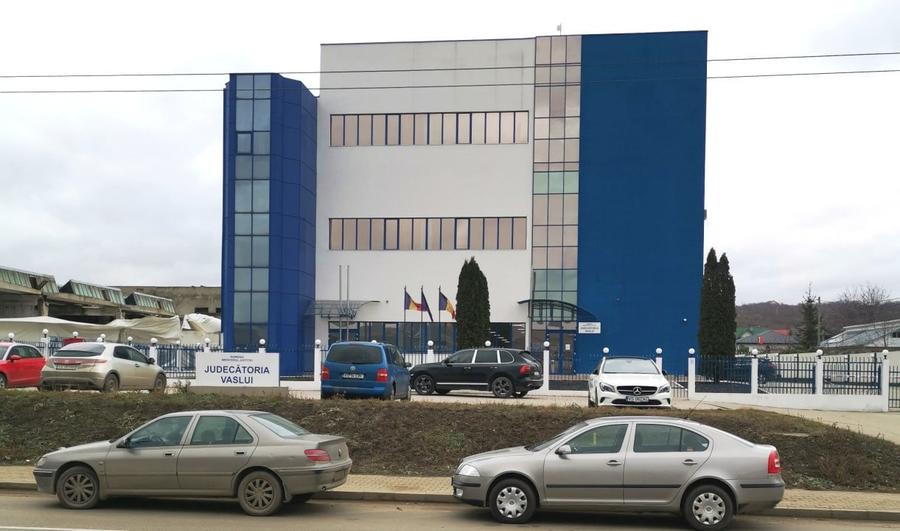 Birou, de 4,846 mp, în Spital