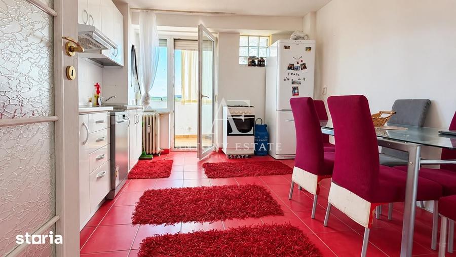 Apartament cu 4 camere decomandat în Salca
