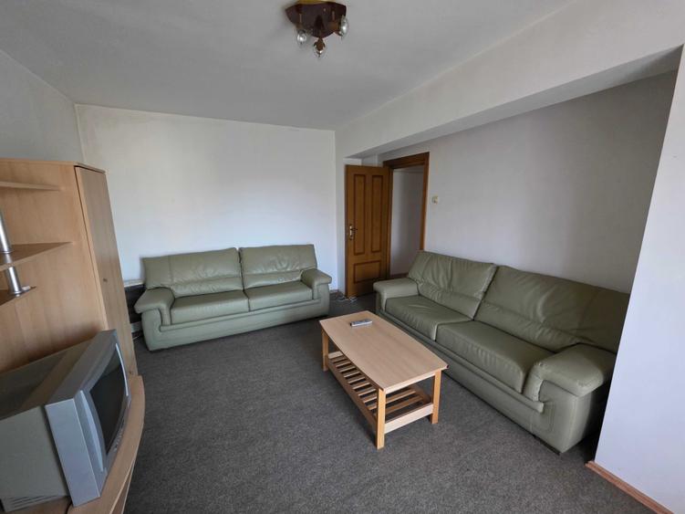 vand apartament centru Beius - 1