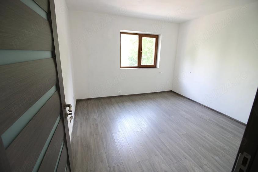 Apartament cu 3 camere decomandat în Țiglina 1