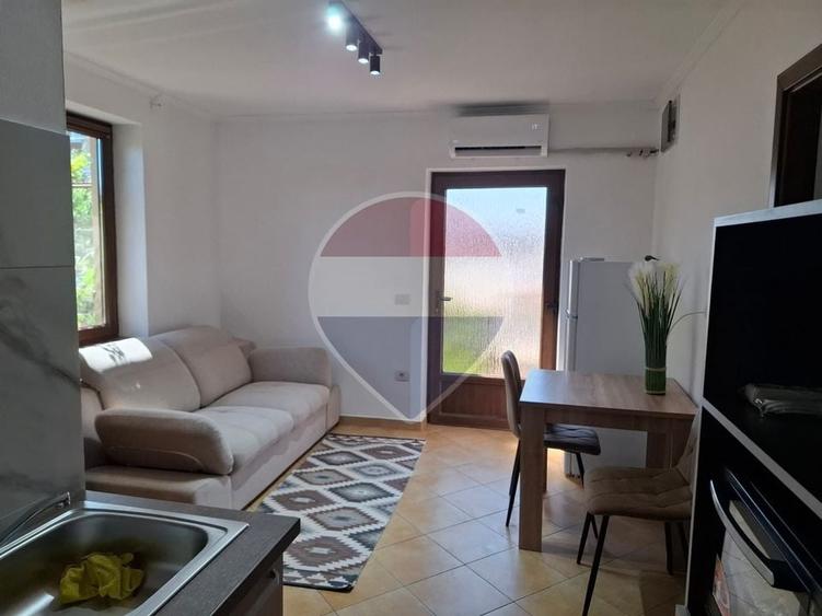 Apartament cu 2 camere semidecomandat în Micălaca