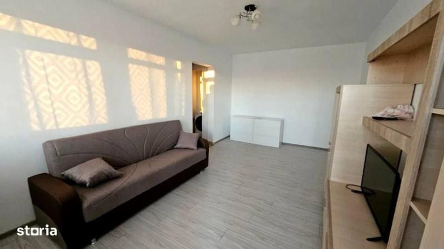 Apartament cu 2 camere semidecomandat în Satu Nou