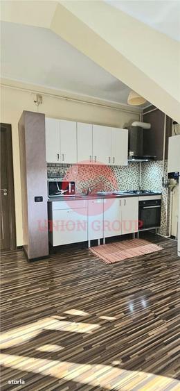Apartament cu 4 camere în Mamaia