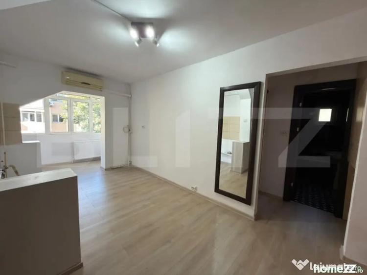 Apartament cu 2 camere decomandat în 1 Mai