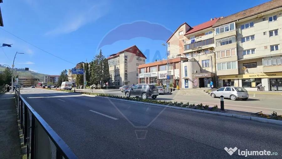 Apartament cu 2 camere decomandat în Ultracentral