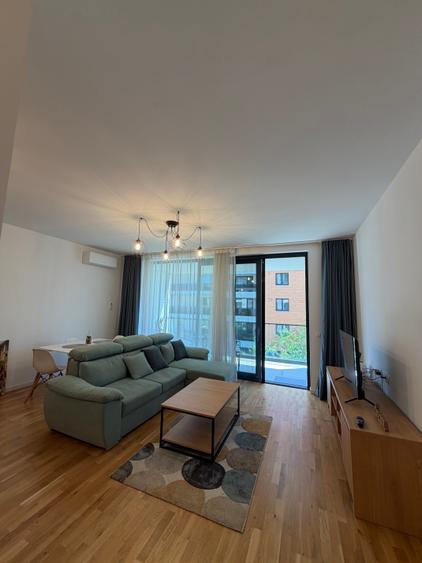 Apartament cu 2 camere decomandat în Băneasa