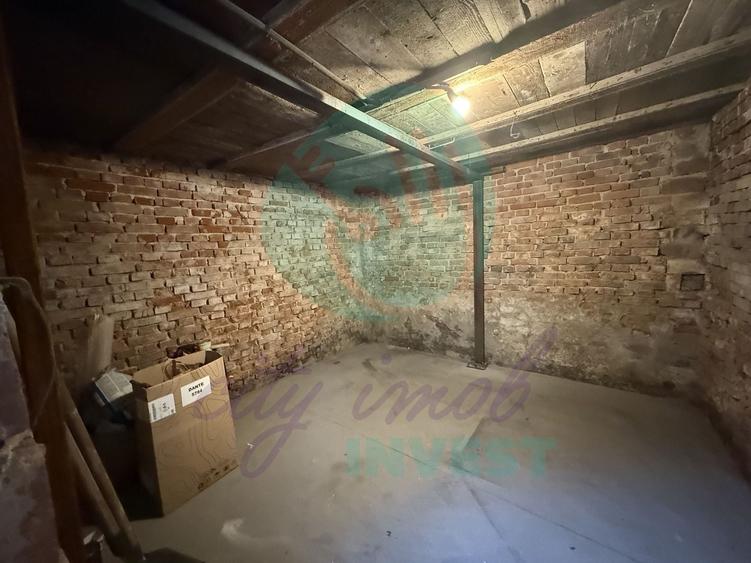 Casă individuală cu 2 camere cu Canalizare în Vatra Luminoasă