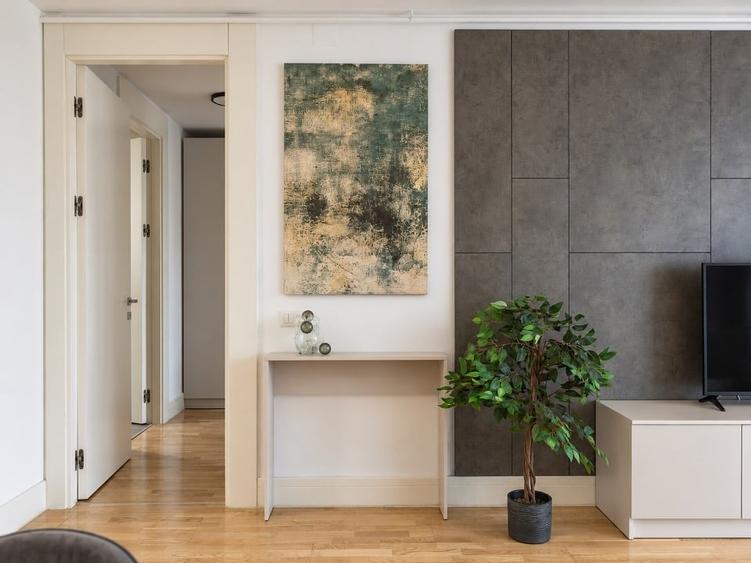 Apartament cu 2 camere decomandat, mobilat în Barbu Văcărescu