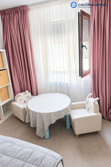Casă cu 3 camere cu Teren 237.61999511719 Mp în Andronache
