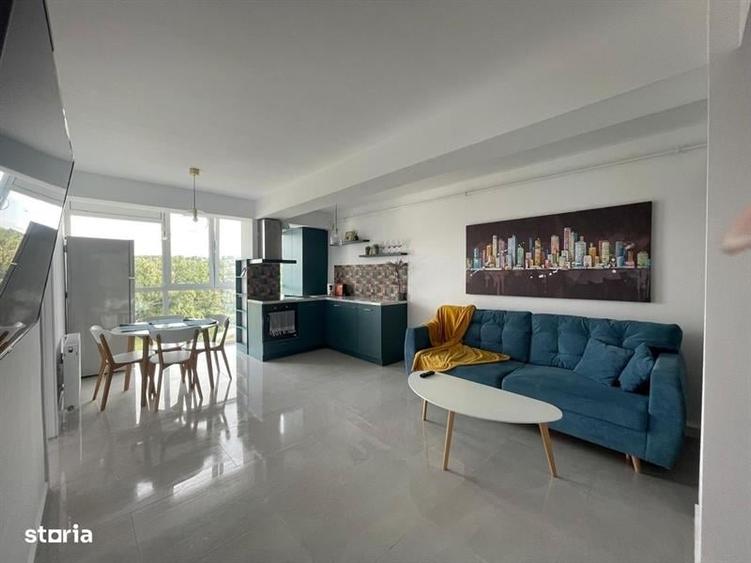 Apartament cu 3 camere nedecomandat în Exterior Vest