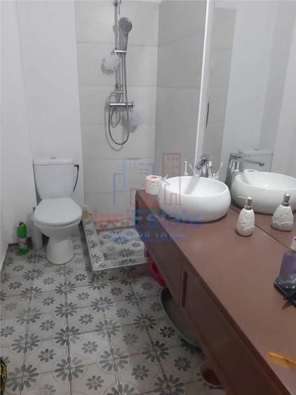 Apartament 3 camere Pacurari - 1