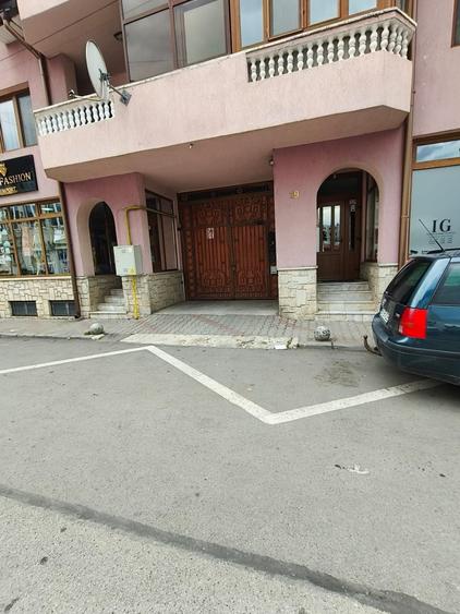 Apartament cu 2 camere în Petru Rareș