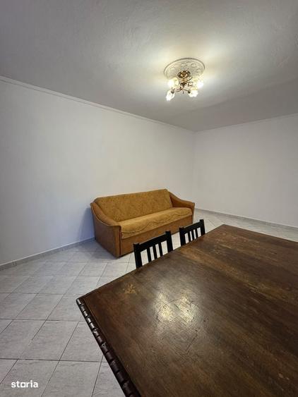 De inchiriat apartament 3 camere decomandat,zona Piata Mare 270/luna - 4
