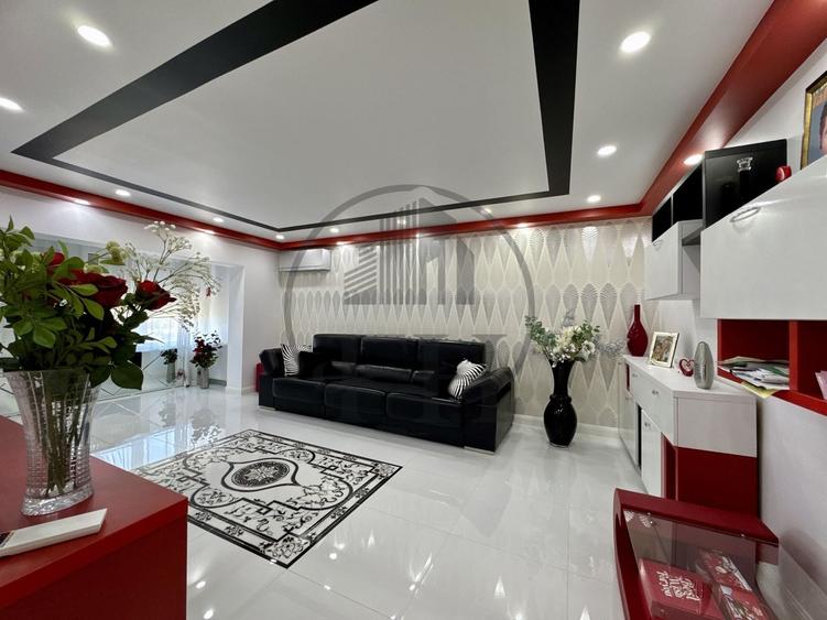 Apartament cu 4 camere decomandat, mobilat în Agigea