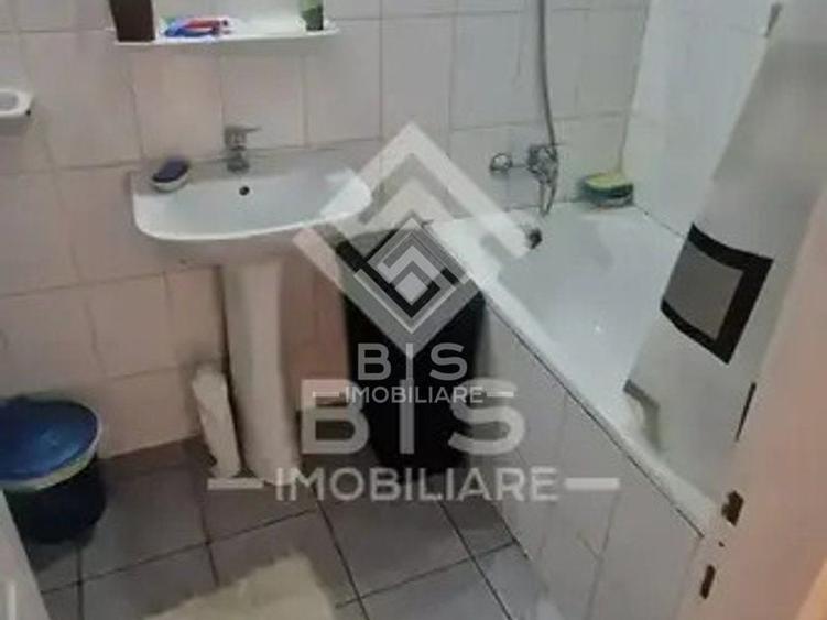 Garsonieră decomandată în Decebal