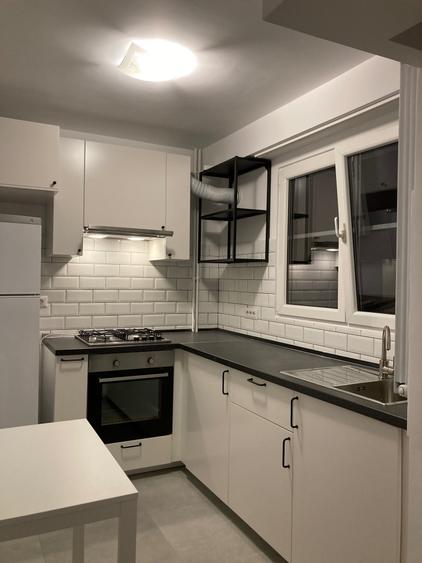 Apartament cu 2 camere decomandat în Olteni