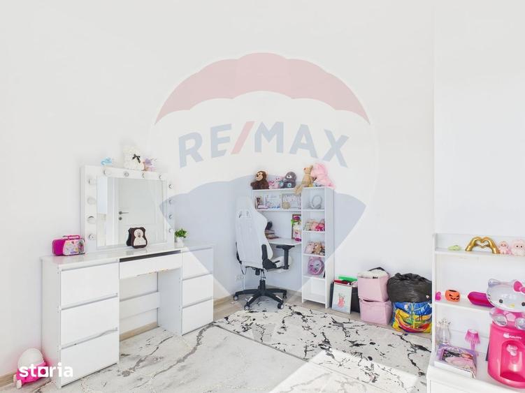 Casă cu 4 camere cu Teren 262 Mp în Central