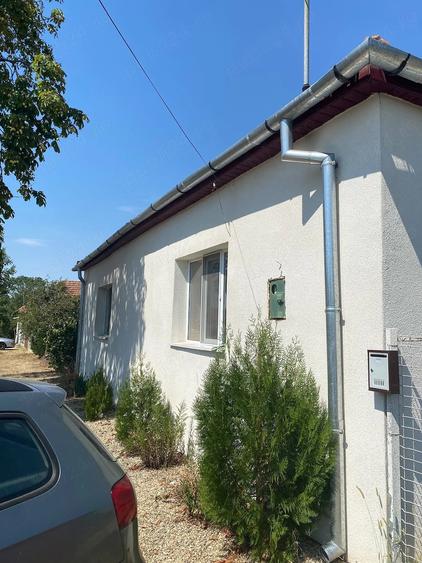 Casă cu Teren 2950 Mp în Iosif