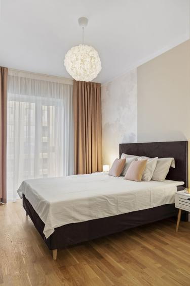 Apartament cu 2 camere decomandat în Jiului