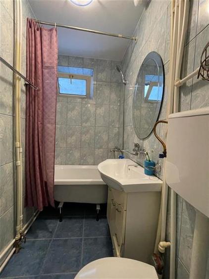 Apartament cu 2 camere decomandat în 23 August