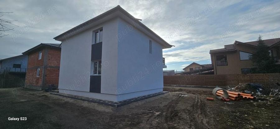 Casă cu 4 camere cu Teren 250 Mp în Clinceni