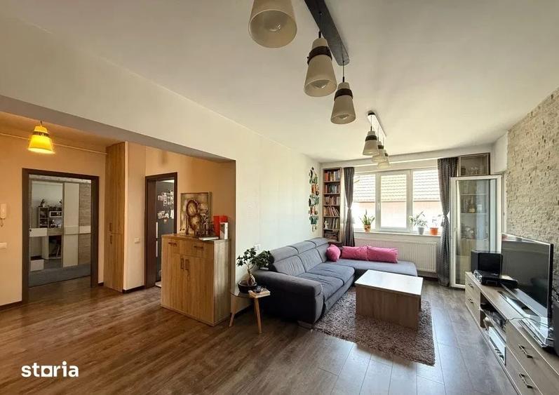 Apartament cu 3 camere în Andrei Mureșanu