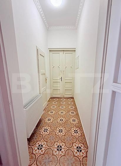 Apartament cu 3 camere decomandat în Sinaia