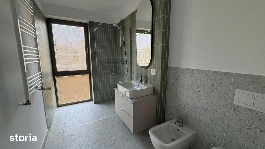 Casă cu 5 camere cu Teren 300 Mp în Floreasca