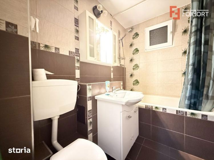 Apartament cu 2 camere semidecomandat în Lipovei