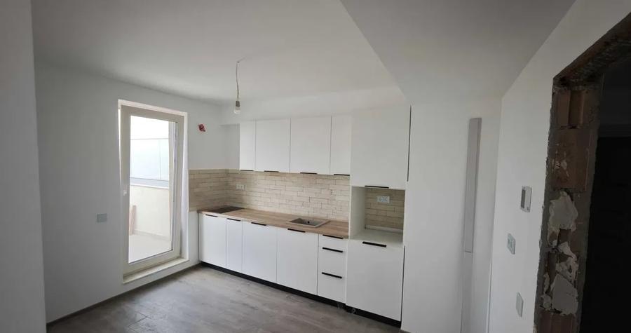 Apartament cu 2 camere semidecomandat în Copou