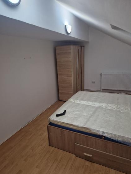 Casă cu 2 camere în Central