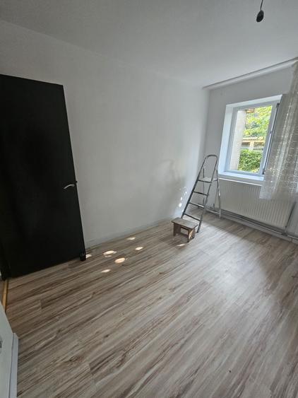 Apartament cu 2 camere semidecomandat în Nord