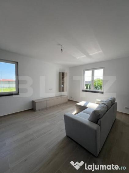 Apartament cu 3 camere decomandat în Mărtinești