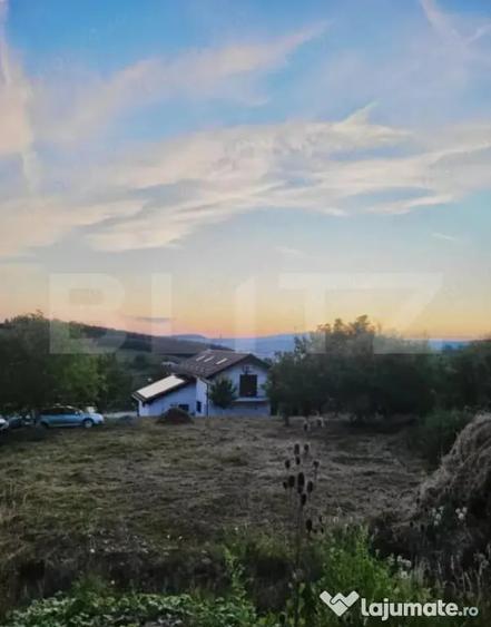 Teren de 1514 mp, în Ștefan cel Mare