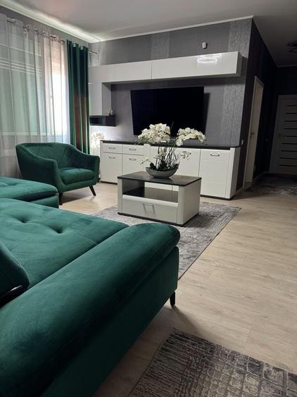 Apartament cu 3 camere în UTA