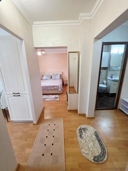 Apartament cu 2 camere decomandat în 9 Mai