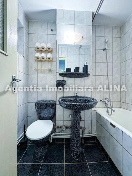Apartament cu 2 camere decomandat în Minerul