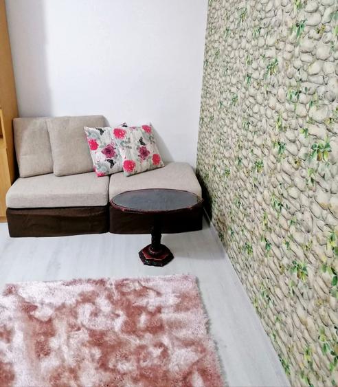 Apartament cu 2 camere decomandat în E3