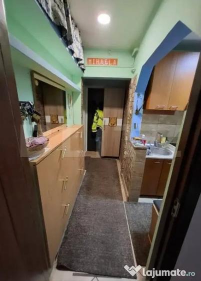 Apartament cu 2 camere semidecomandat în Micro 14