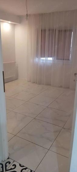 Apartament cu 3 camere semidecomandat în Șagului