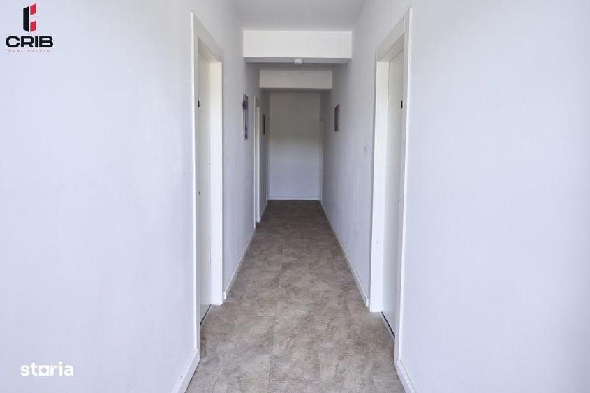 Casă cu 4 camere cu Piscina în Maliuc