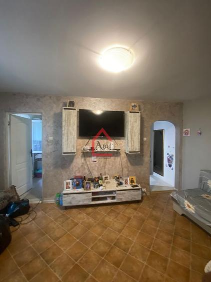 Apartament cu doua camere, Alexandru cel Bun , Etaj intermediar, Miron - 1