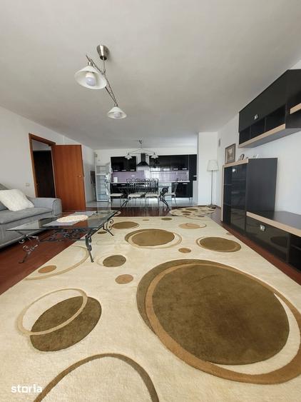 Apartament cu 2 camere, mobilat în Pajura