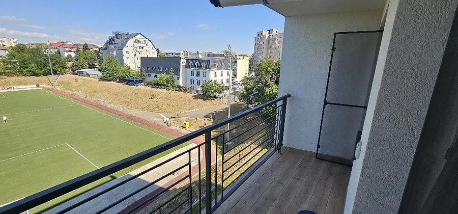 Apartament cu 2 camere semidecomandat în Exterior Vest